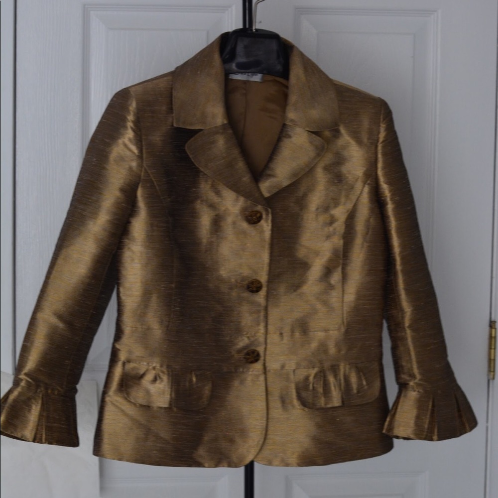Women’s blazer. (Brand New)